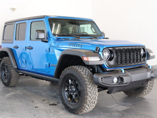 Wrangler 4xe WILLYS 2024 à Sherbrooke, Québec - 4 - w320h240cpx