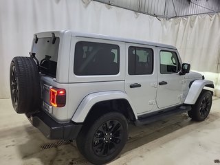 2024 Jeep Wrangler 4xe SAHARA 4XE // NAVIGATION // CUIR in St-Jean-Sur-Richelieu, Quebec - 3 - w320h240cpx