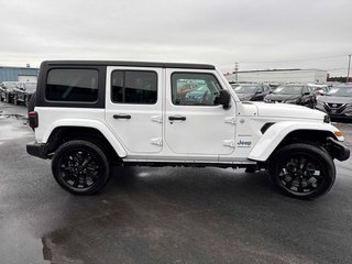 Jeep Wrangler 4xe Sahara 2024 à St-Jean-Sur-Richelieu, Québec - 3 - w320h240cpx
