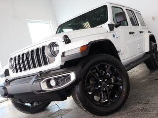 Jeep Wrangler 4xe SAHARA 2025 à St-Jean-Sur-Richelieu, Québec - 2 - w320h240cpx