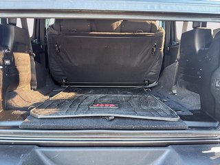 Jeep Wrangler Sport 2020 à St-Jean-Sur-Richelieu, Québec - 6 - w320h240cpx