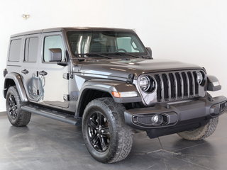 Wrangler Unlimited 3.6L V6 Sahara Altitude 2021 à St-Jean-Sur-Richelieu, Québec - 4 - w320h240cpx