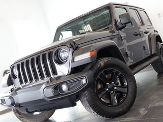 Wrangler Unlimited 3.6L V6 Sahara Altitude 2021 à St-Jean-Sur-Richelieu, Québec - 2 - w320h240cpx