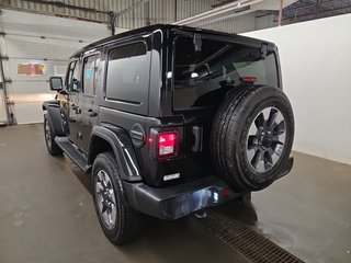 2023 Jeep Wrangler Sahara 3.6L V6 SKY ONE TOUCH in St-Jean-Sur-Richelieu, Quebec - 4 - w320h240cpx