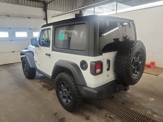 2023 Jeep Wrangler Willys Sport in St-Jean-Sur-Richelieu, Quebec - 6 - w320h240cpx
