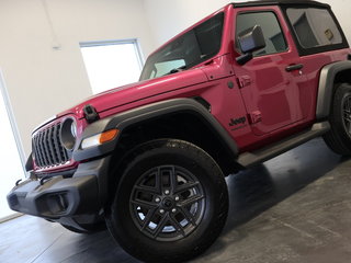 Jeep Wrangler Sport S 3.6L V6 4X4 CLIMATISEUR 2024 à St-Jean-Sur-Richelieu, Québec - 2 - w320h240cpx