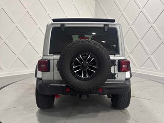 Jeep Wrangler Rubicon X V6 Extreme Recon Sky-View 2024 à St-Jean-Sur-Richelieu, Québec - 2 - w320h240cpx