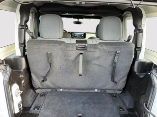 Jeep Wrangler Sport Climatiseur 2024 à St-Jean-Sur-Richelieu, Québec - 6 - w320h240cpx