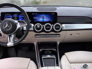Mercedes-Benz EQB 300 AWD 2024 à St-Jean-Sur-Richelieu, Québec - 6 - w320h240cpx