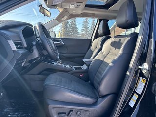 2023 Mitsubishi OUTLANDER PHEV SE AWC BRANCHABLE - TOIT-PANO - CUIR in St-Jean-Sur-Richelieu, Quebec - 2 - w320h240cpx