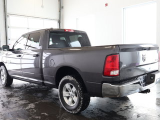 2022 Ram 1500 Classic SLT CREWCAB V8 4X4 in St-Jean-Sur-Richelieu, Quebec - 5 - w320h240cpx