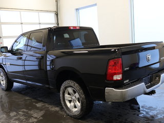 Ram 1500 Classic SLT CREWCAB V8 4X4 2022 à St-Jean-Sur-Richelieu, Québec - 5 - w320h240cpx