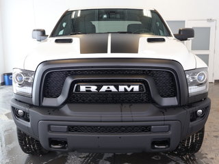 2024 Ram 1500 Classic WARLOCK in Sherbrooke, Quebec - 3 - w320h240cpx