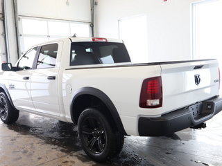 2024 Ram 1500 Classic WARLOCK in Sherbrooke, Quebec - 5 - w320h240cpx