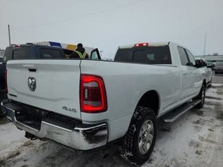 2022 Ram 2500 Big Horn Crewcab 6.4L V8 in St-Jean-Sur-Richelieu, Quebec - 3 - w320h240cpx