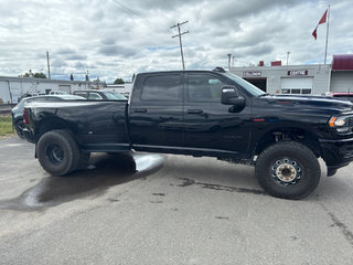 Ram 3500 Big Horn 2023 à St-Jean-Sur-Richelieu, Québec - 4 - w320h240cpx