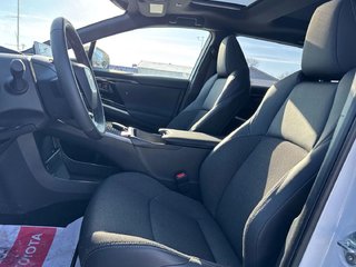 Toyota BZ4X XLE AWD TOIT-PANORAMIQUE 2024 à St-Jean-Sur-Richelieu, Québec - 2 - w320h240cpx