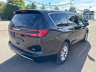 Chrysler Pacifica SELECT AWD 2026 à Paspébiac, Québec - 5 - w320h240cpx