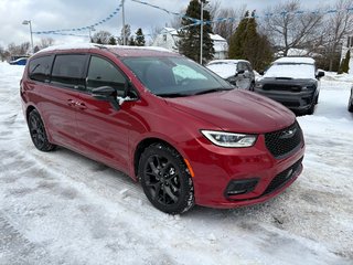 2026 Chrysler Pacifica SELECT in Paspébiac, Quebec - 3 - w320h240cpx