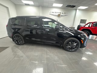 Chrysler Pacifica  2027 à Paspébiac, Québec - 5 - w320h240cpx