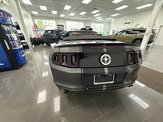2013 Ford Mustang V6 Premium in Paspébiac, Quebec - 6 - w320h240cpx