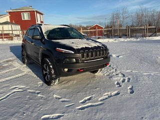 Jeep Cherokee Trailhawk 2017 à Paspébiac, Québec - 2 - w320h240cpx