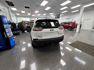 Jeep Cherokee Trailhawk Elite 2022 à Paspébiac, Québec - 6 - w320h240cpx
