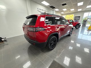 Jeep Cherokee LAREDO 2026 à Paspébiac, Québec - 5 - w320h240cpx