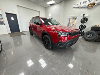 Jeep Cherokee LAREDO 2026 à Paspébiac, Québec - 3 - w320h240cpx