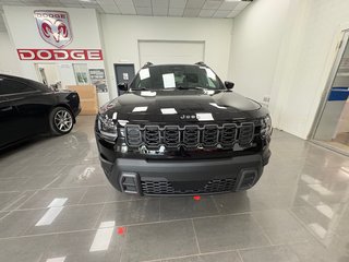 Jeep Cherokee Laredo 2026 à Paspébiac, Québec - 2 - w320h240cpx