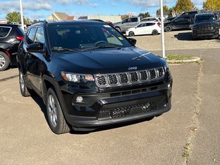 Jeep Compass NORTH 2026 à Paspébiac, Québec - 2 - w320h240cpx