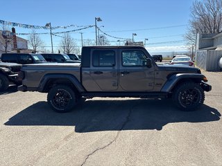 Jeep Gladiator Willys 2026 à Paspébiac, Québec - 4 - w320h240cpx