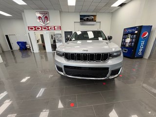 Jeep Grand Cherokee L Limited 2021 à Paspébiac, Québec - 2 - w320h240cpx