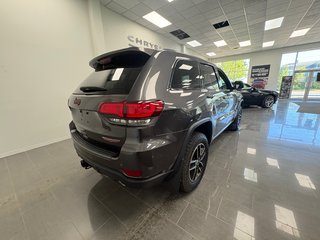 2017 Jeep Grand Cherokee Trailhawk in Paspébiac, Quebec - 5 - w320h240cpx
