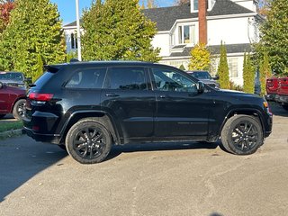 2021  Grand Cherokee Altitude in Paspébiac, Quebec - 5 - w320h240cpx