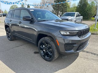 Jeep Grand Cherokee LAREDO ALTITUDE 2025 à Paspébiac, Québec - 3 - w320h240cpx