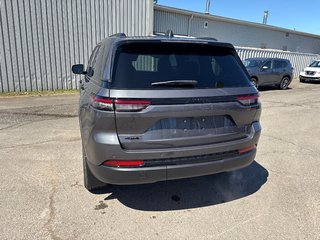 Jeep Grand Cherokee LAREDO ALTITUDE 2025 à Paspébiac, Québec - 6 - w320h240cpx