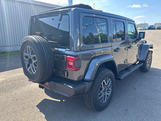 Jeep WRANGLER 4-Door SAHARA 2025 à Paspébiac, Québec - 5 - w320h240cpx