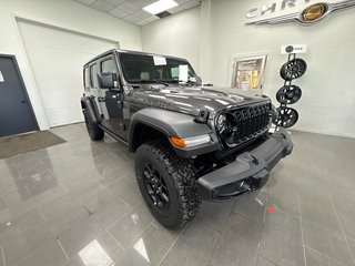Jeep Wrangler 4-Door WILLYS 2026 à Paspébiac, Québec - 3 - w320h240cpx