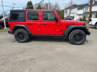 Jeep Wrangler Unlimited Willys 2022 à Paspébiac, Québec - 4 - w320h240cpx