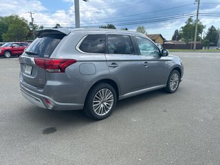 Mitsubishi OUTLANDER PHEV LE 2022 à Paspébiac, Québec - 3 - w320h240cpx