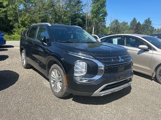 Mitsubishi Outlander SE 2022 à Paspébiac, Québec - 2 - w320h240cpx