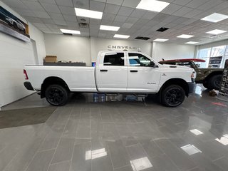 Ram 2500 Tradesman 2022 à Paspébiac, Québec - 4 - w320h240cpx
