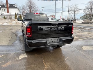 2026 Ram 2500 BLACK EXPRESS in Paspébiac, Quebec - 6 - w320h240cpx