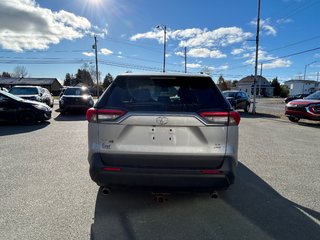 RAV4 LE 2019 à Paspébiac, Québec - 4 - w320h240cpx