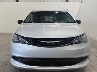 2024 Chrysler Grand Caravan SXT in Saint-Hyacinthe, Quebec - 2 - w320h240cpx