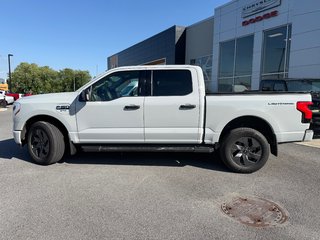 2024 Ford F-150 Lightning XLT in Saint-Hyacinthe, Quebec - 6 - w320h240cpx