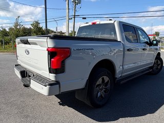 2024 Ford F-150 Lightning XLT in Saint-Hyacinthe, Quebec - 3 - w320h240cpx