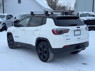 2021 Jeep Compass ALTITUDE 4X4 | ENSEMBLE TEMPS FROID in Sherbrooke, Quebec - 4 - w320h240cpx