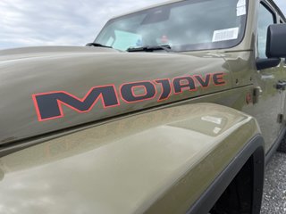 2026 Jeep Gladiator Mojave X in Saint-Hyacinthe, Quebec - 5 - w320h240cpx